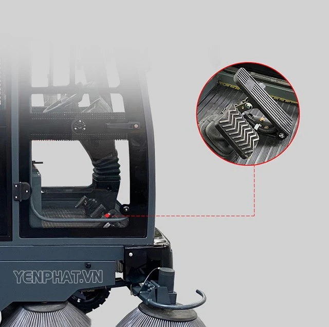 Xe quét rác đường công nghiệp Kumisai KMS-81 3
