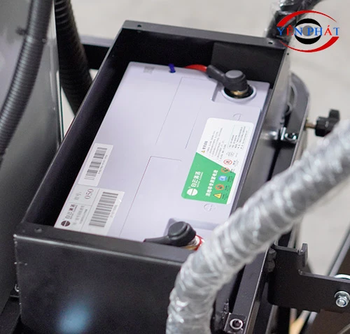 Máy hút bụi ướt công nghiệp Kumisai KMS 602T 200L 7