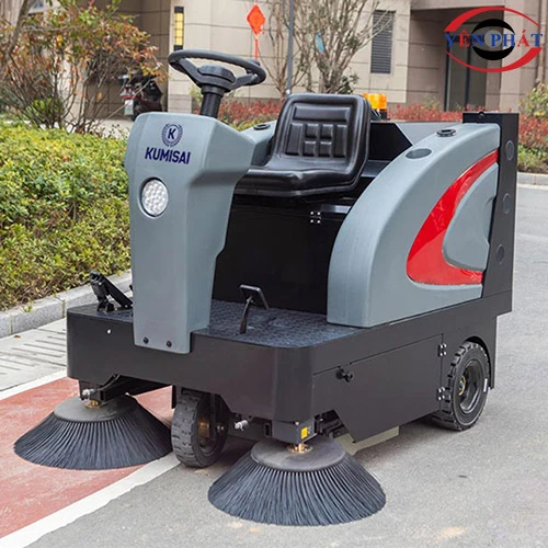 Xe quét rác ngồi lái nhà xưởng Kumisai KMS-1350E 3