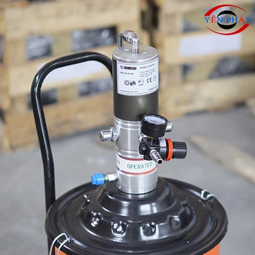 Máy bơm mỡ Kumisai 20L model KMS-20S 4