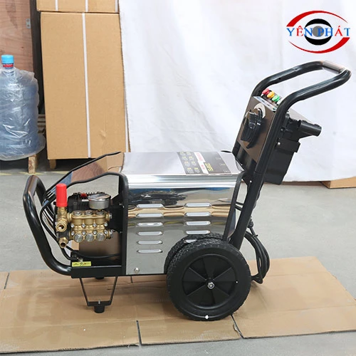 Máy rửa xe Kumisai tự động ngắt KMS 250/7.5 4