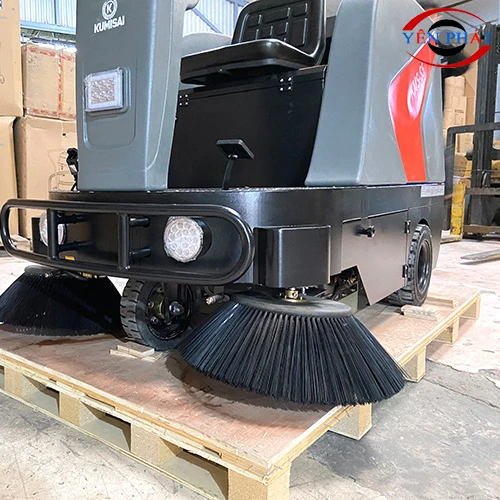 Xe quét rác ngồi lái nhà xưởng Kumisai KMS-S5 5