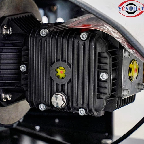Máy rửa xe Kumisai tự động ngắt KMS 220/5.5 7