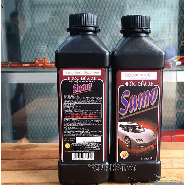 Nước rửa xe Sumo: Bọt dày mịn, Rửa sạch nhanh, An toàn
