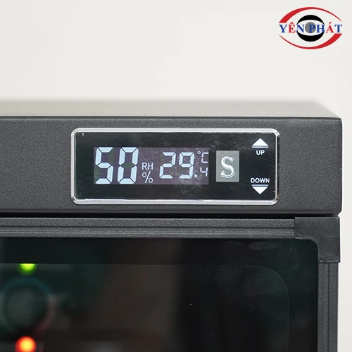 Tủ chống ẩm Dry-Cabi DHC 080 3