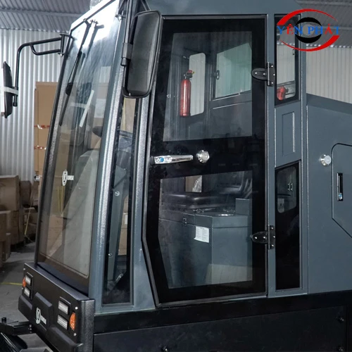 Xe quét rác ngồi lái Kumisai KMS-S12 6