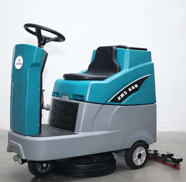 Máy chà sàn liên hợp ngồi lái Kumisai KMS 60B 7