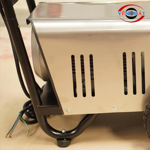 Máy rửa xe cao áp giá rẻ Kumisai 20M32-5.5T4 (tự động ngắt) 9