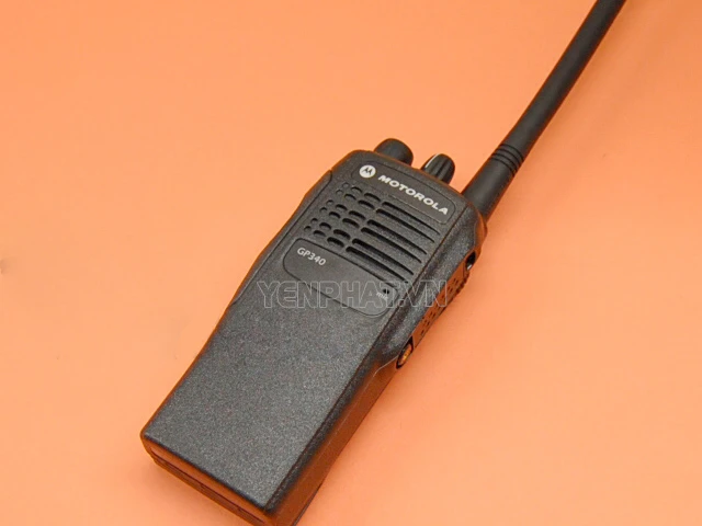 máy bộ đàm cầm tay Motorola GP340 là mẫu sản phẩm chuyên dụng dùng trong các khu vực xây dựng