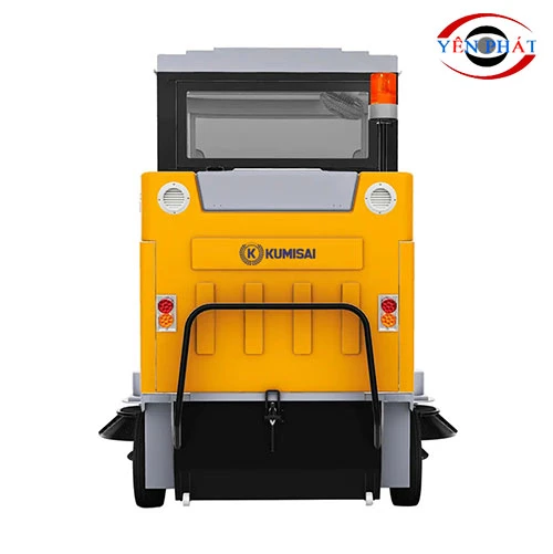 Xe quét rác công nghiệp ngồi lái Kumisai KMS 1900A 7