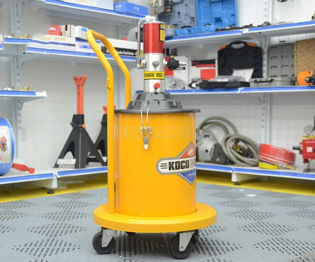 Máy bơm mỡ dùng khí nén Kocu GZ-150 nhỏ gọn