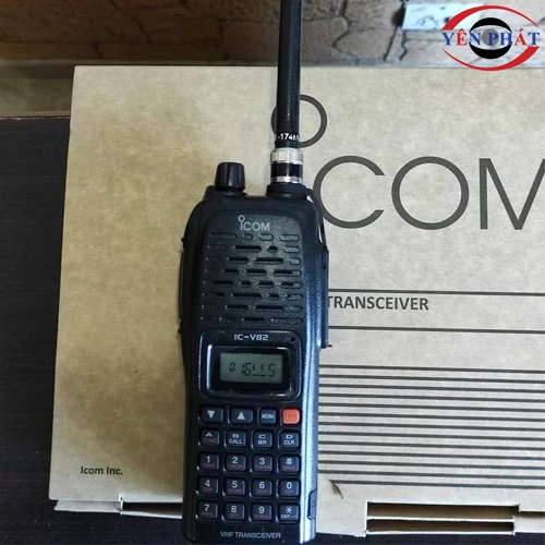 Bộ đàm cầm tay iCOM IC-V82 5