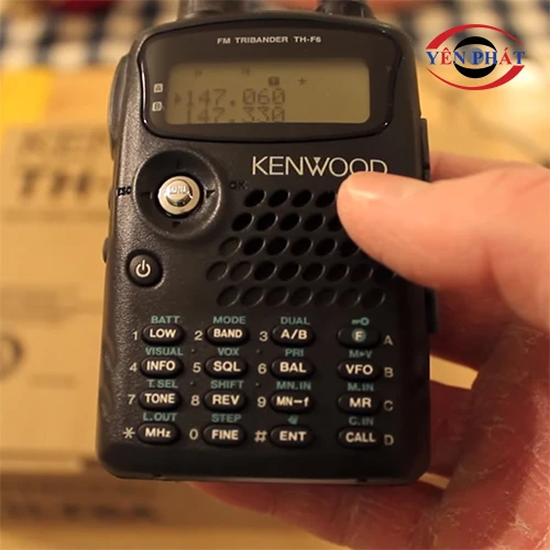 Bộ đàm cầm tay Kenwood TH-F6A 3