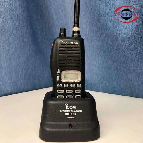 Bộ đàm cầm tay iCOM (IC-V8) VHF 3