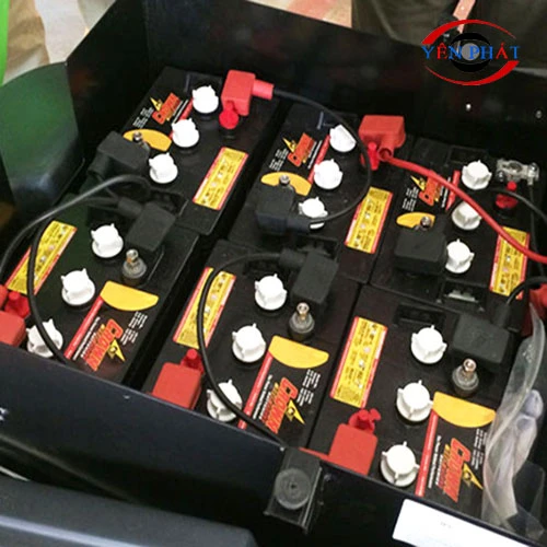 Máy chà sàn ngồi lái IPC CT160 BT70 7