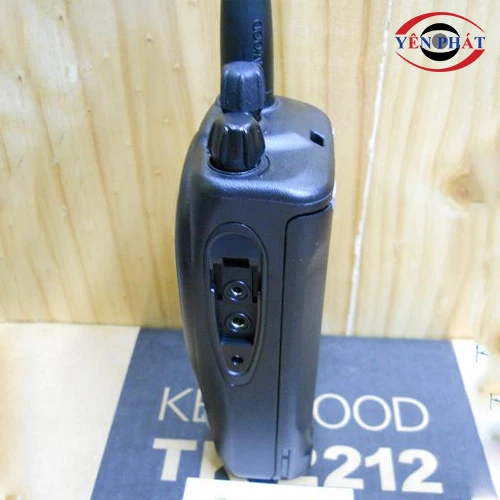 Bộ đàm Kenwood TK-2212 5