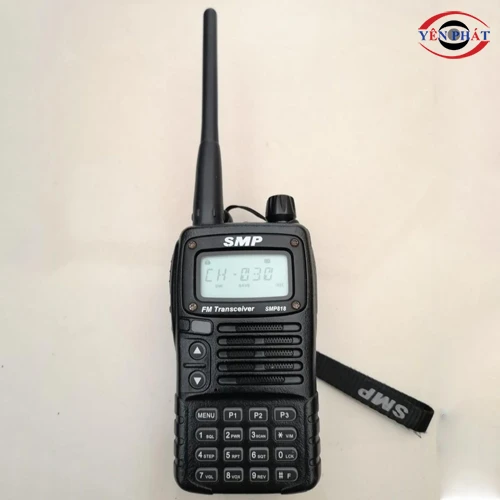 Bộ đàm cầm tay Motorola SMP 818 4