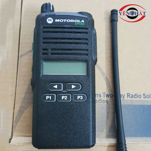 Máy bộ đàm Motorola CP1300 4