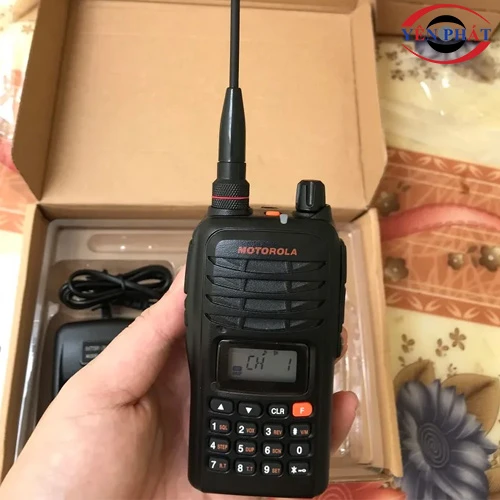 Bộ đàm cầm tay Motorola GP-900 (VHF - 5W) 6