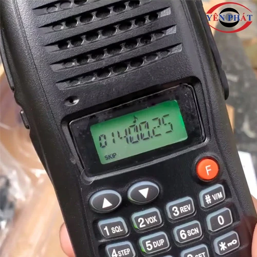 Bộ đàm Motorola GP-950 (UHF - 5W) 5