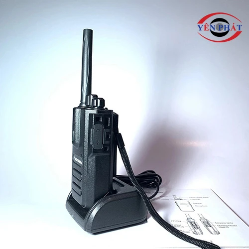 Máy bộ đàm Motorola CP550 5