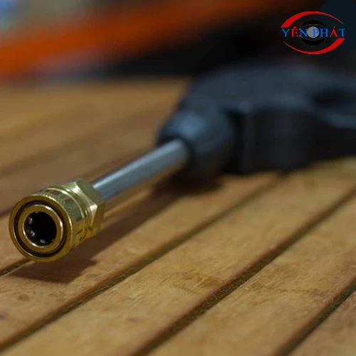 Súng xịt rửa xe ô tô áp lực cao 3