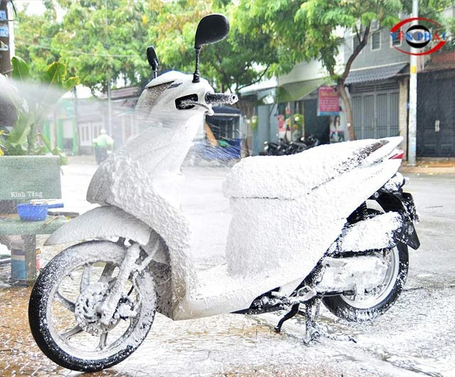 Rửa xe máy bao nhiêu tiền một lần
