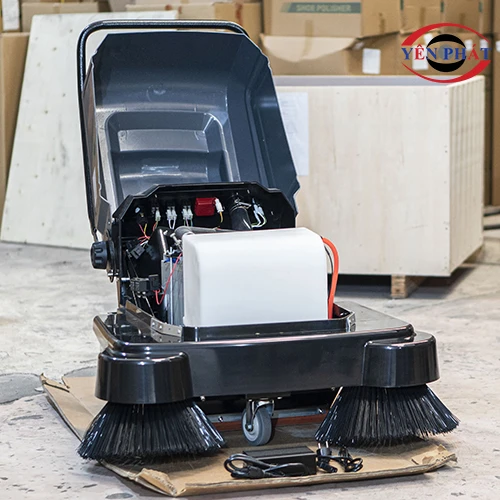 Xe quét rác đẩy tay công nghiệp Kumisai KMS S3 4