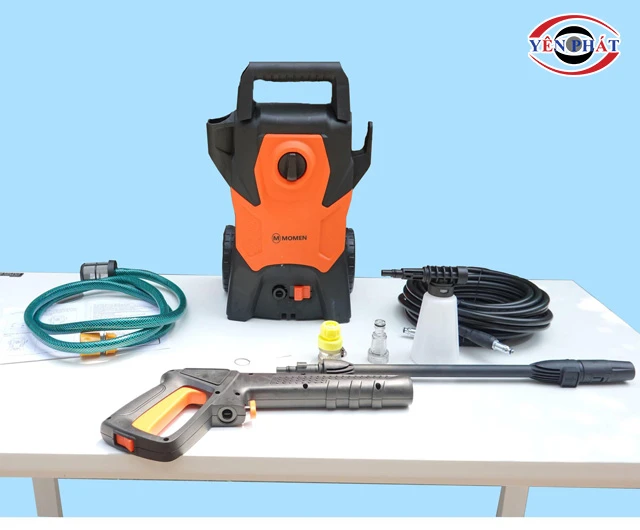 Máy xịt rửa xe Momen 1600w
