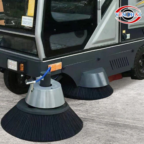 Xe quét rác ngồi lái Kumisai KMS-1900E 5