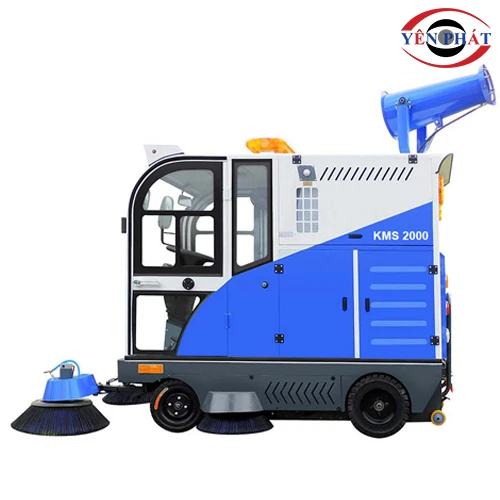 Xe quét rác ngồi lái Kumisai KMS 2000 4