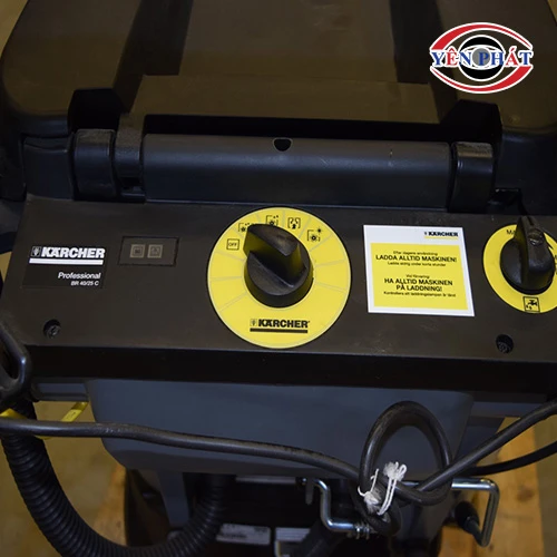 Máy chà sàn liên hợp Karcher Model BD 40/25 C Ep 4