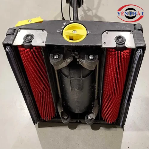 Máy chà sàn Karcher BR 40/10 C Adv 4