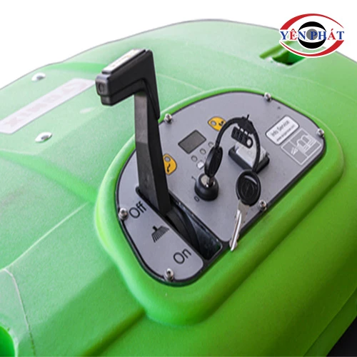 Xe quét rác đường đẩy tay IPC 712 ST 7