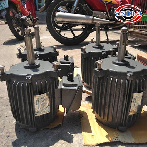 Tháp giải nhiệt Liang Chi LBC-225RT 3