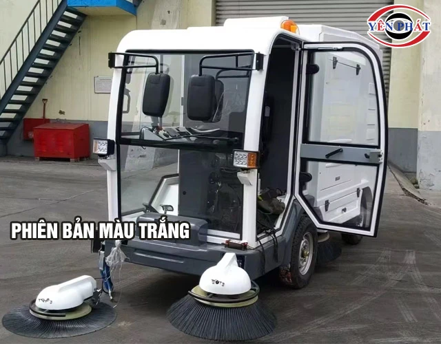 xe quét rác ngồi lái Kumisai KMS-S2000 đẹp mắt