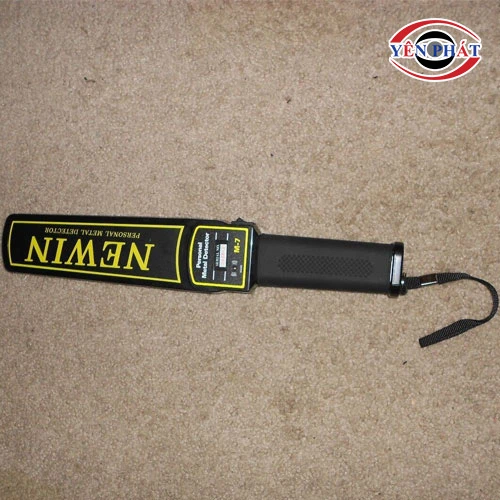 Máy dò kim loại cầm tay Newin M7 3
