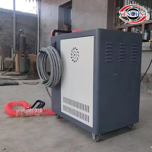 Máy rửa xe hơi nước nóng Kumisai KMS-32 3