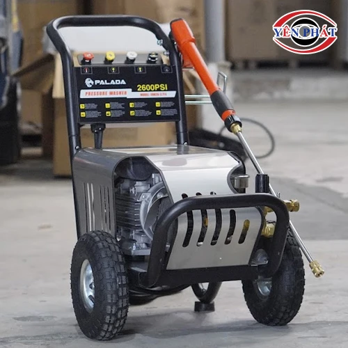 Máy phun rửa xe ô tô Palada 18M26-3.7T4 8