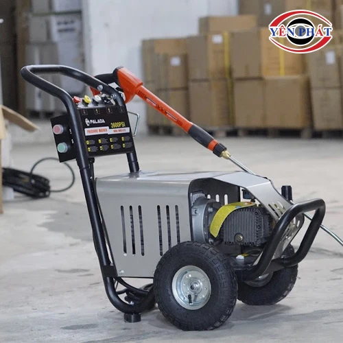 Máy phun rửa xe ô tô Palada 18M26-3.7T4 7