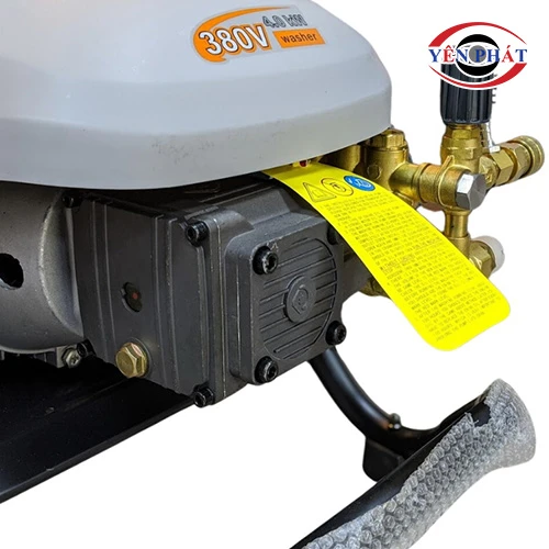 Máy phun rửa áp lực cao ô tô LUTIAN LT-19MC 4