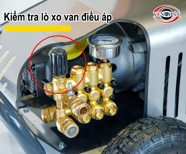 kiểm tra lo xo van điều áp