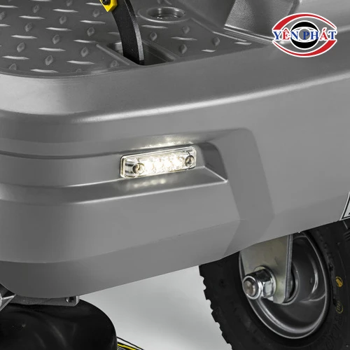 Xe quét rác ngồi lái Karcher KM 85/50 R 7