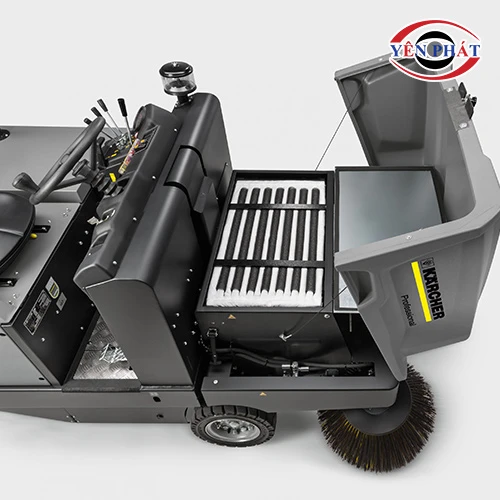 Xe quét rác ngồi lái Karcher KM 120/250 R D Classic 9