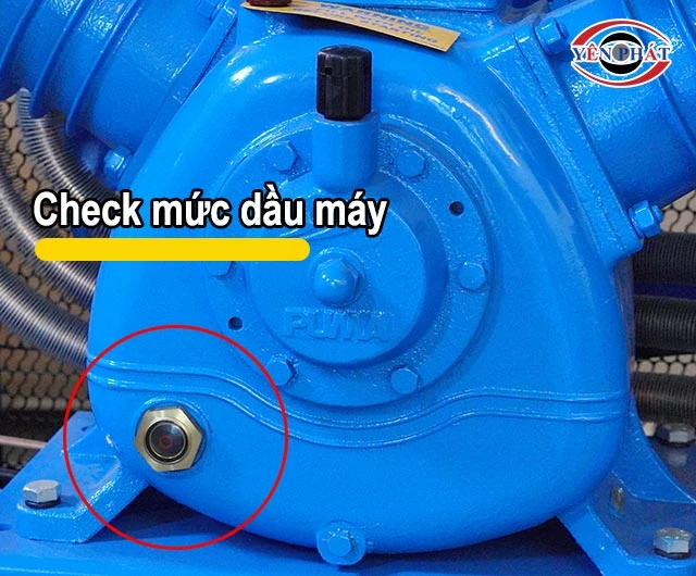  Check mức dầu máy
