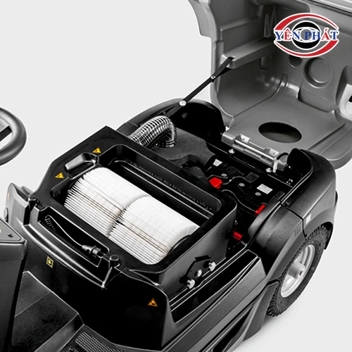 Xe quét rác ngồi lái Karcher KM 90/60 R Bp Adv 7