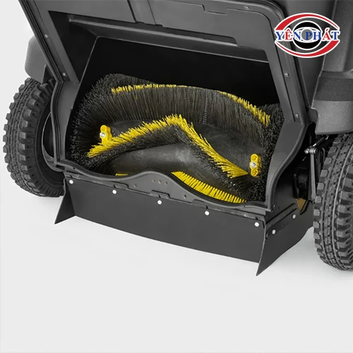 Xe quét rác ngồi lái Karcher KM 105/110 R D+KSSB 6