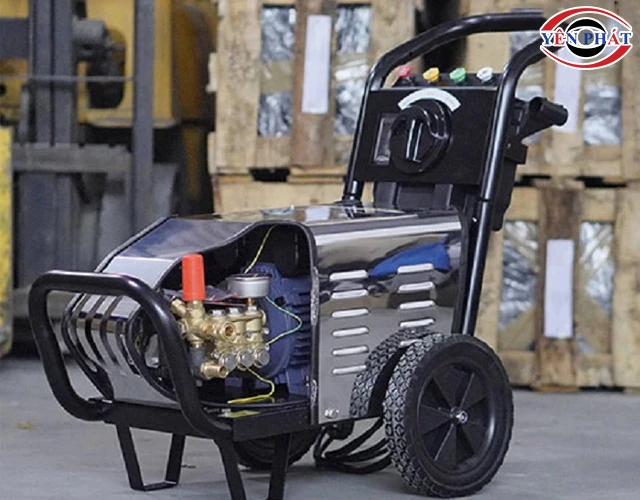 Máy rửa xe ở Vĩnh Phúc