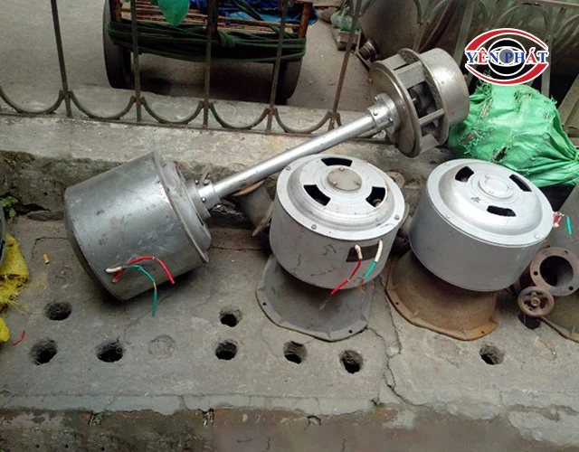 máy phát điện sức nước củ đứng và củ ngồi