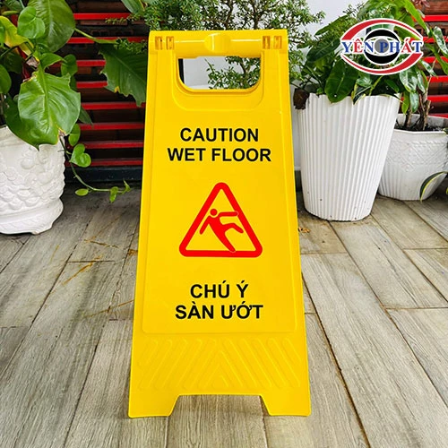 Biển báo sàn ướt 4